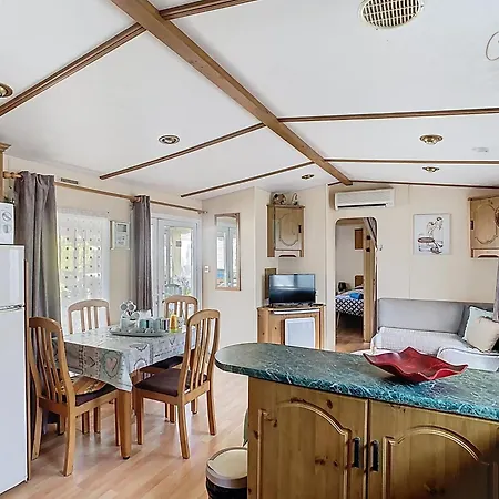 Mobil-home Vi 10 à - La Carabasse - Siblu Avec Piscine Payante *